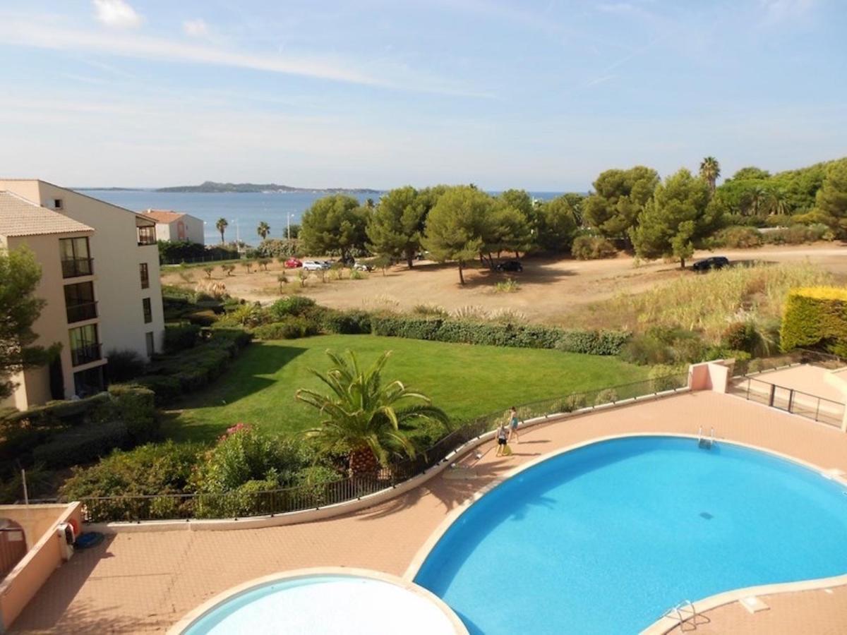 Appartement 2 Chambres Avec Piscine Face A La Mer A La Coudouliere Six-Fours-les-Plages Kültér fotó