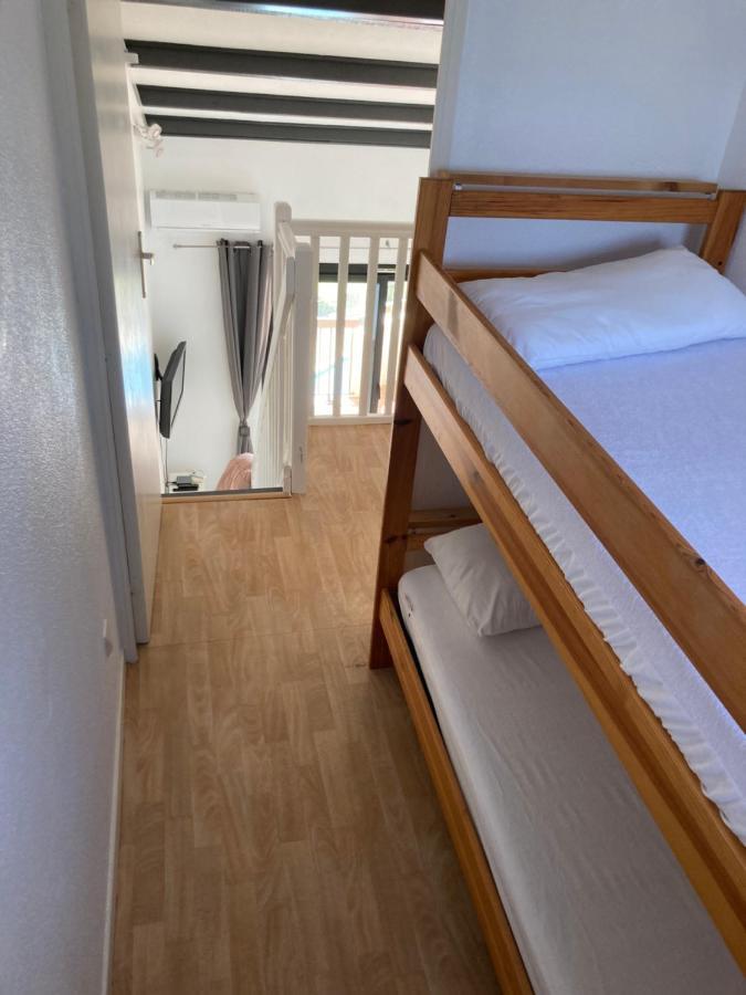 Appartement 2 Chambres Avec Piscine Face A La Mer A La Coudouliere Six-Fours-les-Plages Kültér fotó